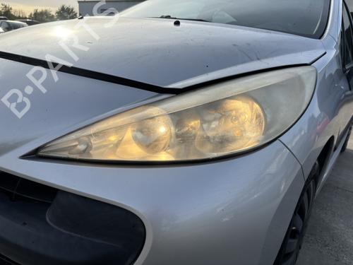 Used Left headlight Left headlight PEUGEOT 207 (WA_, WC_) 1.4 HDi (68 hp) 40539419 40539419