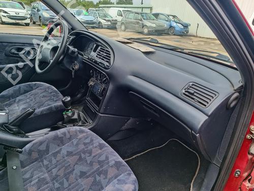 Used Dashboard FORD MONDEO I (GBP) 1.8 TD (88 hp) 27125878