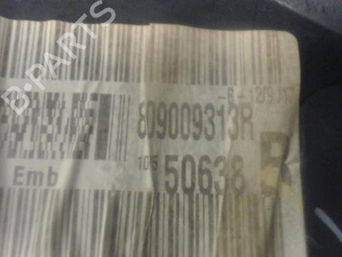 Used Front right panel Front right panel RENAULT MEGANE IV Hatchback (B9A/M/N_) 1.5 dCi 110 (B9A3) (110 hp) 27135743 27135743