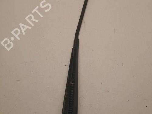 Used Front windshield wiper arm RENAULT MODUS / GRAND MODUS (F/JP0_) 1.6 (JP03, JP0B, JP0U, JP0Y, JP1G) (112 hp) 30099732