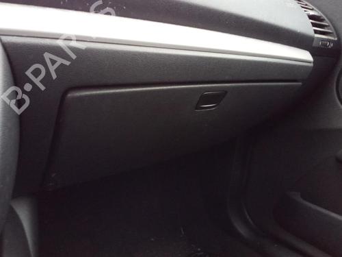 Used Glove box BMW 1 (E87) 120 d (163 hp) 27147861