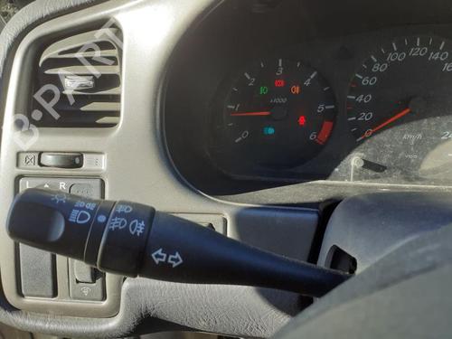 Used Switch NISSAN PRIMERA Hatchback (P11) 2.0 TD (90 hp) 27120264