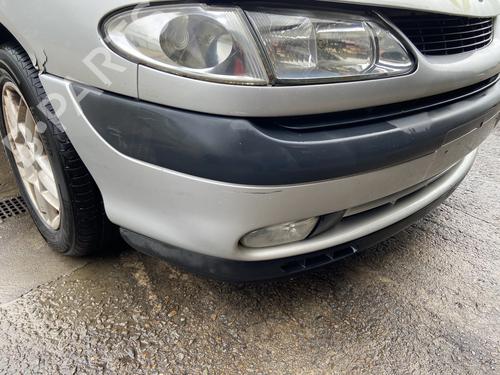 Front bumper RENAULT ESPACE III (JE0_) 2.2 dCi (JE0K) | BP29924753C7