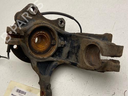 Used Right front steering knuckle Right front steering knuckle PEUGEOT 208 I (CA_, CC_) 1.4 HDi (68 hp) 35937729 35937729