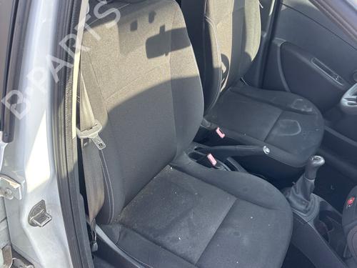 Used Right front seat Right front seat 37663348 37663348