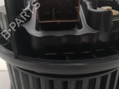 Heater blower motor AUDI A4 B6 (8E2) 3.0 quattro | BP27137818M62