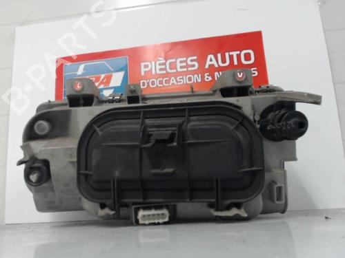 Right headlight CITROËN XANTIA (X1_, X2_) 1.9 Turbo D | BP27115694C29 