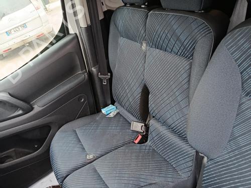 Used Right front seat PEUGEOT PARTNER Box Body/MPV 1.6 HDi (75 hp) 28186776