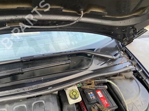 Used Front wiper motor CITROËN C4 I (LC_) 1.4 16V (88 hp) 31754252