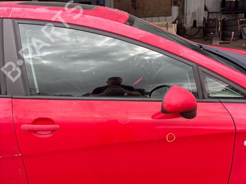 right-front-door-seat-leon-1p1-2005-2006-2007-2008-2009-2010-2011-2012-2013-36399585 main image