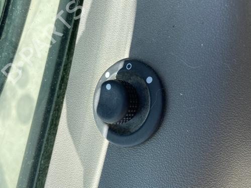 Used Mirror switch RENAULT SCÉNIC II (JM0/1_) 1.5 dCi (JM02, JM13) (101 hp) 28522331