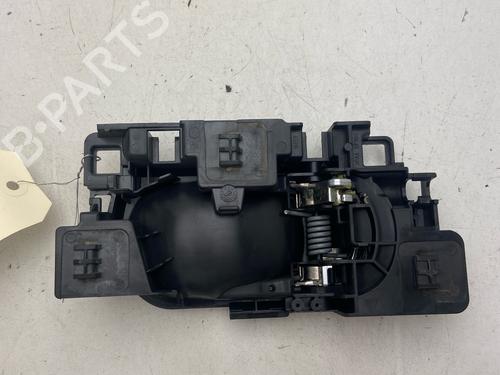 puxador-interior-frente-direito-citroen-c4-cactus-2014-30329035 main image