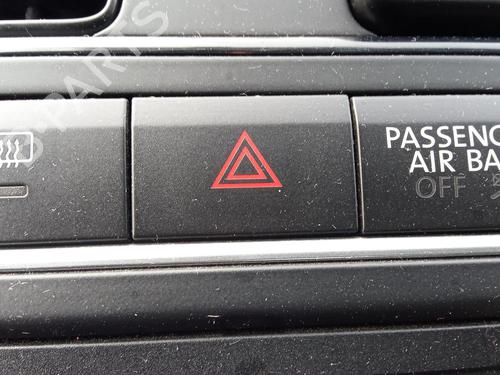 Used Warning switch VW POLO V (6R1, 6C1) 1.6 TDI (90 hp) 27101131