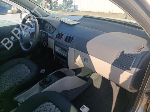 Used Dashboard SKODA FABIA I Combi (6Y5) 1.4 16V (75 hp) 27124369