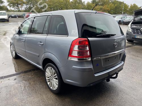 Used Rear axle OPEL ZAFIRA / ZAFIRA FAMILY B (A05) 1.7 CDTI (M75) (110 hp) 32121509