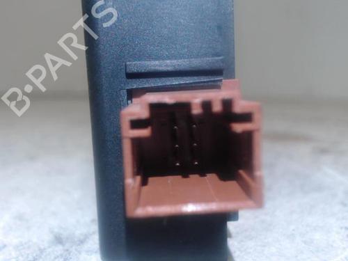 Elektronisk modul PEUGEOT 208 I (CA_, CC_) 1.2 VTI 82 (82 hp) 32121779