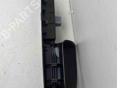 Used Left front window switch Left front window switch 33828319 33828319