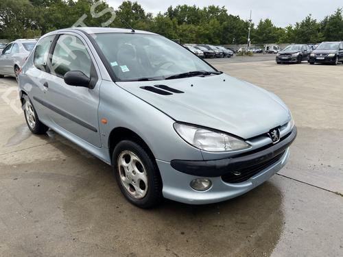 Højre bremsekaliber foran PEUGEOT 206 Hatchback (2A/C) 1.6 i (89 hp) 28473981