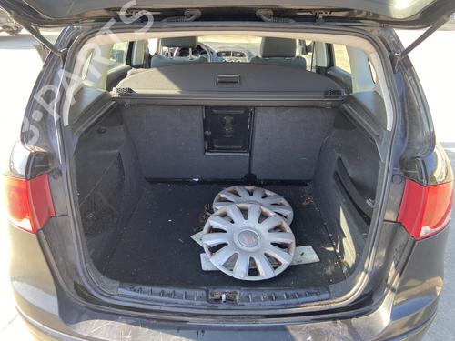 rubber-door-seal-seat-altea-xl-5p5-5p8-2006-2007-2008-2009-2010-2011-2012-2013-2014-2015-32733255 main image