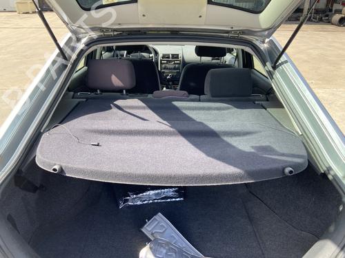 Used Rear parcel shelf FORD MONDEO III (B5Y) 2.0 16V TDDi / TDCi (115 hp) 28499319