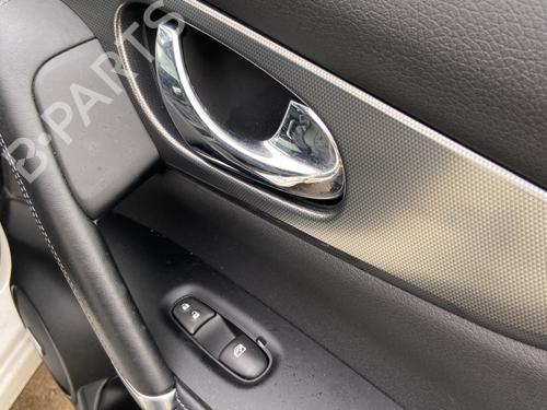 Højre fortil invendig håndtag NISSAN QASHQAI II (J11, J11_) 1.5 dCi (116 hp) 29814651