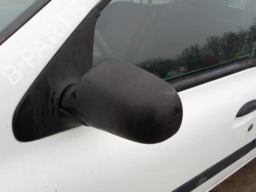 Used Left mirror RENAULT CLIO II (BB_, CB_) 1.2 (BB0A, BB0F, BB10, BB1K, BB28, BB2D, BB2H, CB0A,... (58 hp) 27149106