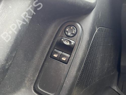 Used Left front window switch CITROËN C3 II (SC_) 1.4 HDi 70 (SC8HZC, SC8HR0, SC8HP4) (68 hp) 30352108