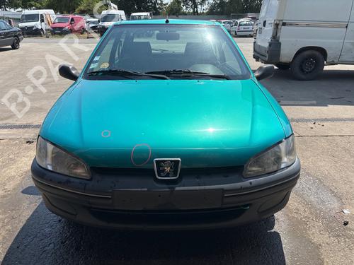 Used Hood Hood 36897465 36897465