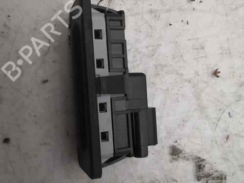 Used Switch PEUGEOT 208 II (UB_, UP_, UW_, UJ_) e-208 (136 hp) 27100833