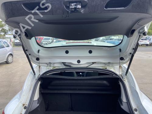 Used Tailgate lift support RENAULT CLIO IV (BH_) 1.5 dCi 90 (90 hp) 28451268