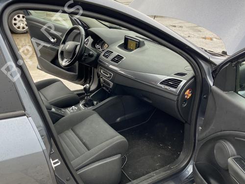 Used Rubber door seal RENAULT MEGANE III Grandtour (KZ0/1) 1.5 dCi (KZ09, KZ0D, KZ1G, KZ29, KZ14, KZ1W, KZ10, KZ1F,... (110 hp) 32030503