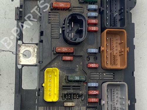 Used Fuse box Fuse box PEUGEOT 307 Break (3E) 1.6 HDi 110 (109 hp) 39760772 39760772