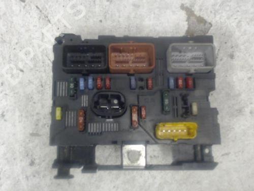 Used Fuse box Fuse box CITROËN C2 (JM_) 1.4 HDi (68 hp) 27134821 27134821