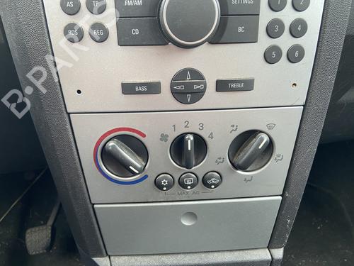 Varmeblæser OPEL MERIVA A MPV (X03) 1.4 16V Twinport LPG (E75) (90 hp) 28489946