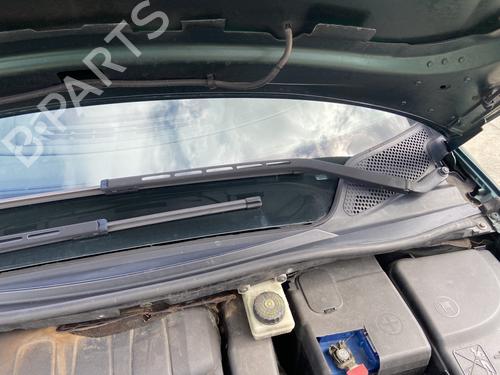 Used Front windshield wiper arm CITROËN C4 I (LC_) 1.4 16V (88 hp) 28796902