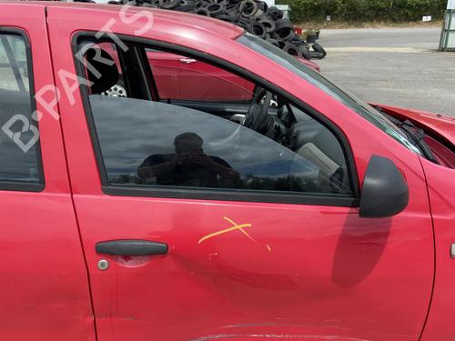 Højre fortil lås DACIA SANDERO 1.4 (BS0C, BS0A, BS0G, BS1F, BS0E) (75 hp) 27157168