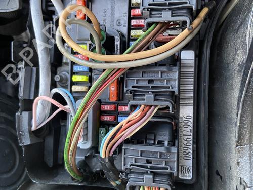 Used Fuse box PEUGEOT 207 (WA_, WC_) 1.6 16V Turbo (156 hp) 30499997