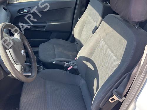 Used Right front seat Right front seat 37716457 37716457