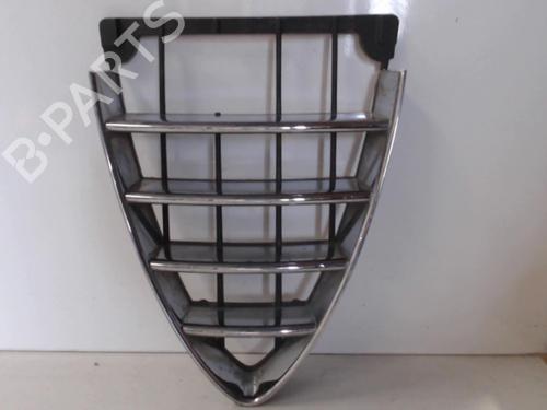 Used Grille ALFA ROMEO 159 Sportwagon (939_) 2.4 JTDM (939.BXM1B) (210 hp) 27121342