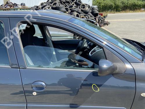Used Front right door window PEUGEOT 206+ (2L_, 2M_) 1.4 HDi eco 70 (68 hp) 27114057