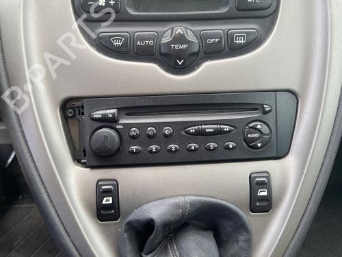 Used Left front window switch CITROËN XSARA PICASSO (N68) 1.6 HDi (90 hp) 29114326