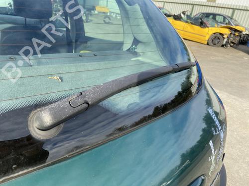 Used Rear wiper motor PEUGEOT 206 Hatchback (2A/C) 1.4 i (75 hp) 30299861