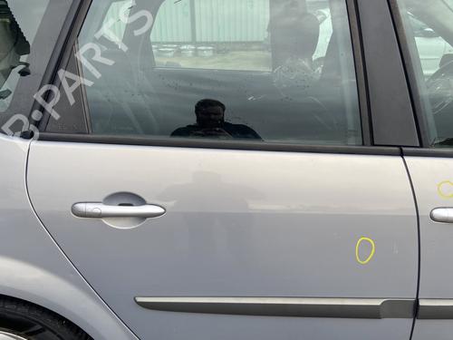 Used Rear right exterior door handle RENAULT SCÉNIC II (JM0/1_) 1.9 dCi (JM0G, JM12, JM1G, JM2C) (120 hp) 30359556