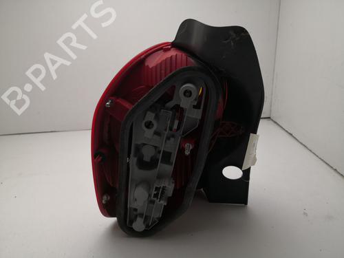 Used Right taillight Right taillight RENAULT MODUS / GRAND MODUS (F/JP0_) 1.5 dCi (FP0D, JP0D) (82 hp) 27109037 27109037