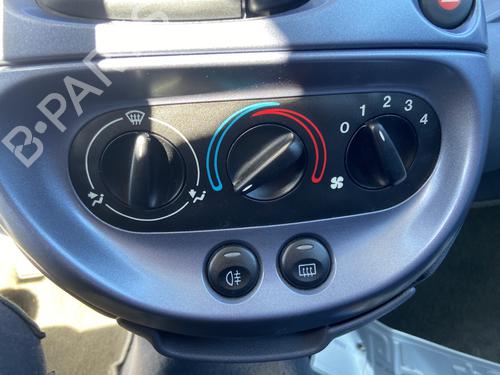 Used Climate control Climate control FORD KA (RB_) 1.3 i (60 hp) 33200838 33200838