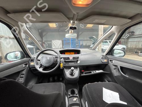 Used Right front window switch Right front window switch 39584152 39584152