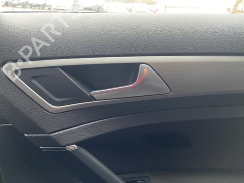 Højre bagtil invendig håndtag VW GOLF VII (5G1, BQ1, BE1, BE2) 1.6 TDI (105 hp) 30395059