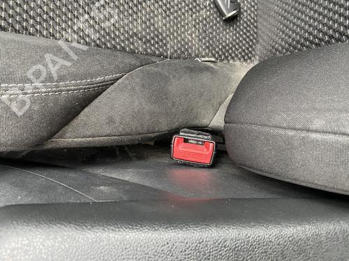 Engache cinturón CITROËN C5 III Break (RW_) 2.0 HDi (136 hp) 31811467