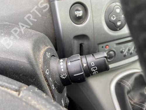 Used Steering column stalk RENAULT SCÉNIC II (JM0/1_) 1.9 dCi (JM0G, JM12, JM1G, JM2C) (120 hp) 27109290