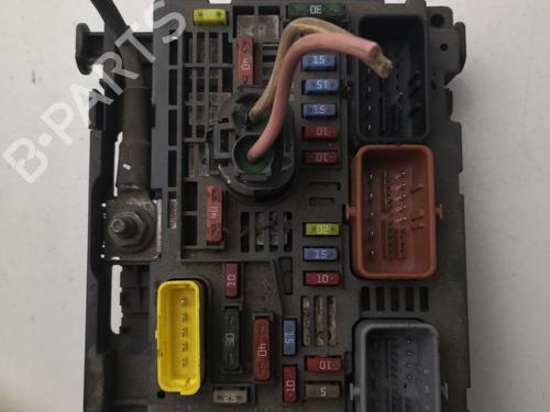 Fuse box CITROËN C5 III Break (RW_) 2.0 HDi | BP31811510E1 - Image 2